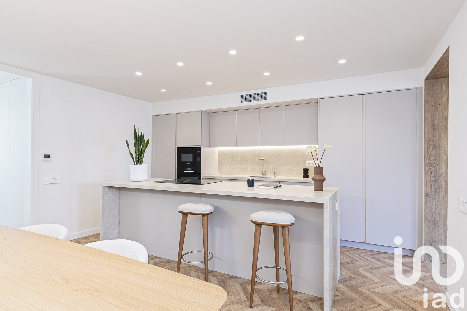 Appartamento a Barcelona, Spagna 3 camere da letto, 162 mq. N° 173307