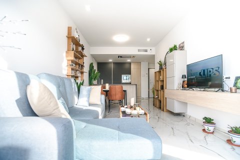 Apartment à vendre à Alicante, Espagne, 2 chambres, 75 m2 No. 194738 - photo 5