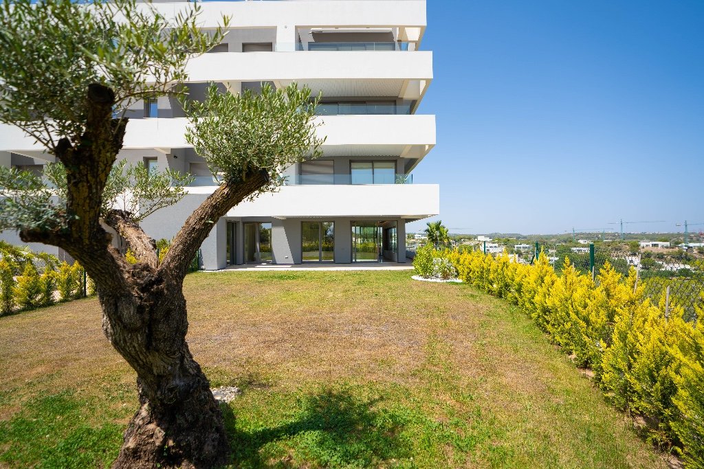 Apartment in Alicante, Spain 3 bedrooms, 139 sq.m. No. 74676