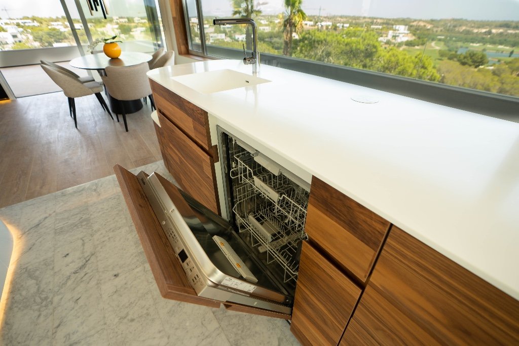 Apartment in Alicante, Spain 3 bedrooms, 139 sq.m. No. 74676