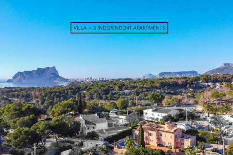 Villa a Benissa, Alicante, Spagna 8 camere da letto, 392 mq. N° 80621