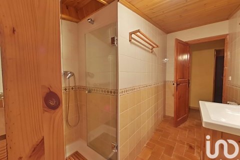 Dom w Ager, Lleida, Hiszpania 5 sypialni, 252 mkw. nr 153835 – zdjęcie 28