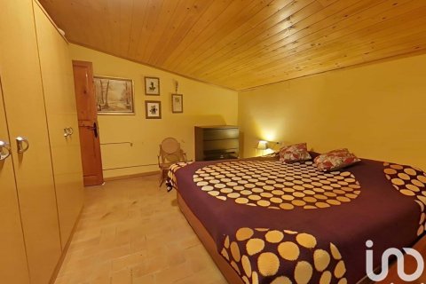 Dom w Ager, Lleida, Hiszpania 5 sypialni, 252 mkw. nr 153835 – zdjęcie 23