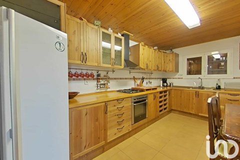 Dom w Ager, Lleida, Hiszpania 5 sypialni, 252 mkw. nr 153835 – zdjęcie 21