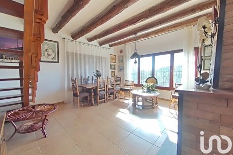 Dom w Ager, Lleida, Hiszpania 5 sypialni, 252 mkw. nr 153835 – zdjęcie 2