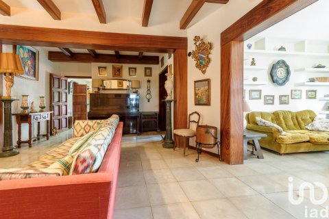 House for sale in Pollenca, Mallorca, Spain 10 bedrooms, 1200 sq.m. No. 153837 - photo 18