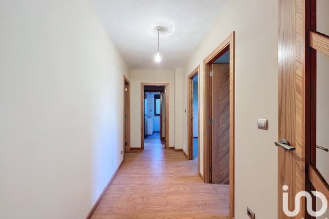 Hus till salu i Boiro, A Coruna, Spanien 4 sovrum, 541 kvm. Nr. 153836 - foto 9