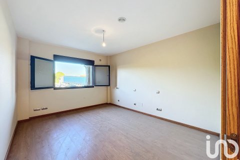 Hus till salu i Boiro, A Coruna, Spanien 4 sovrum, 541 kvm. Nr. 153836 - foto 11