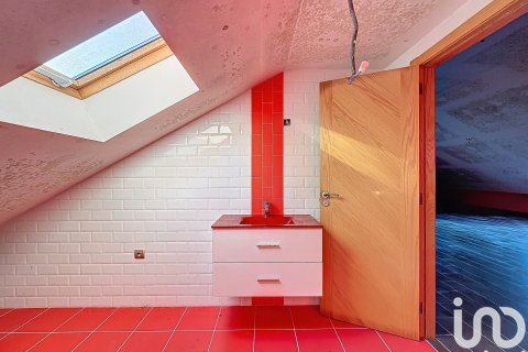 Hus till salu i Boiro, A Coruna, Spanien 4 sovrum, 541 kvm. Nr. 153836 - foto 21