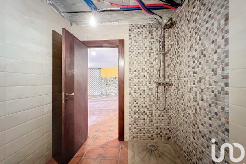 Hus till salu i Boiro, A Coruna, Spanien 4 sovrum, 541 kvm. Nr. 153836 - foto 28