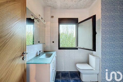 Hus till salu i Boiro, A Coruna, Spanien 4 sovrum, 541 kvm. Nr. 153836 - foto 18