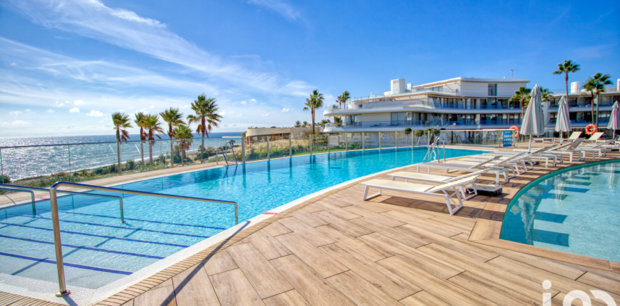 Lägenhet i La Gaspara, Malaga, Spanien 2 sovrum, 150 kvm. Nr. 153838