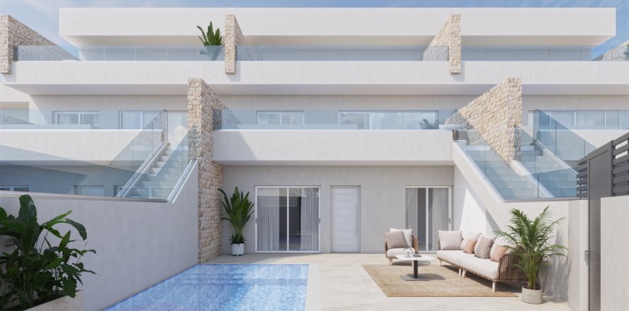 Bungalow i Pilar de la Horadada, Alicante, Spanien 2 sovrum, 105 kvm. Nr. 163794