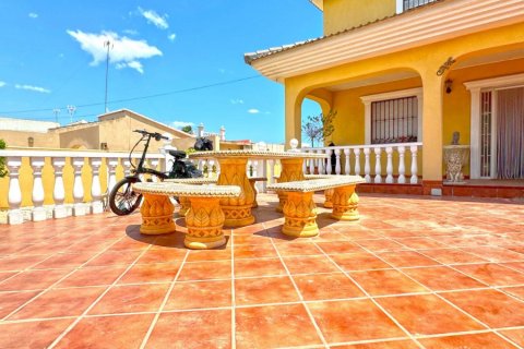 Villa à vendre Los Balcones, Alicante, Espagne, 6 chambres, 340 m2 No. 114554 - photo 7