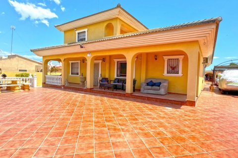 Villa à vendre Los Balcones, Alicante, Espagne, 6 chambres, 340 m2 No. 114554 - photo 2