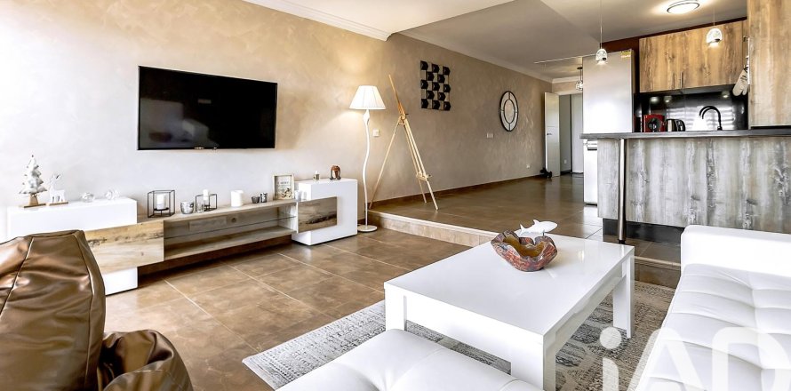 Huoneisto Adeje, Tenerife, Espanja 2 makuuhuonetta,  No. 172581