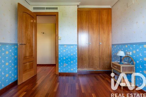 Сasa en venta en Salou, Tarragona, España 6 dormitorios, 685 m2 No. 172575 - foto 19
