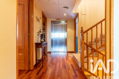 Сasa en venta en Salou, Tarragona, España 6 dormitorios, 685 m2 No. 172575 - foto 22