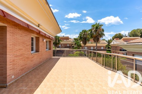 Сasa en venta en Salou, Tarragona, España 6 dormitorios, 685 m2 No. 172575 - foto 16