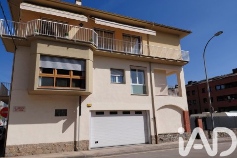 Villa in vendita a Olot, Girona, Spagna 522 mq. N° 172579 - foto 1