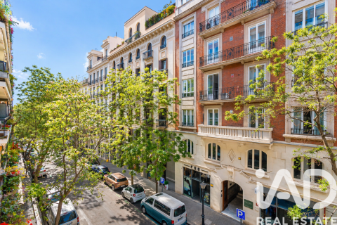 Apartament w Madrid, Hiszpania 4 sypialnie, 290 mkw. nr 172578 – zdjęcie 7