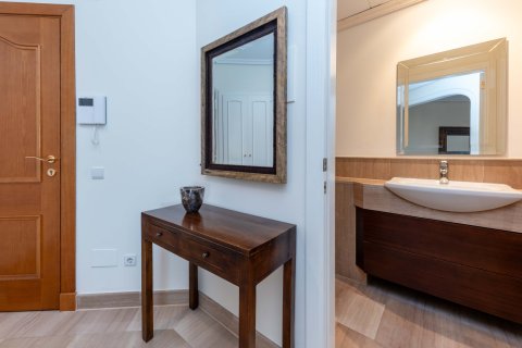 Lägenhet till salu i Portals Nous, Mallorca, Spanien 1 sovrum, 104 kvm. Nr. 161348 - foto 12