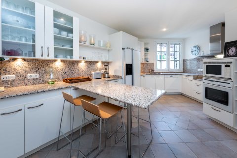 Lägenhet till salu i Portals Nous, Mallorca, Spanien 1 sovrum, 104 kvm. Nr. 161348 - foto 15