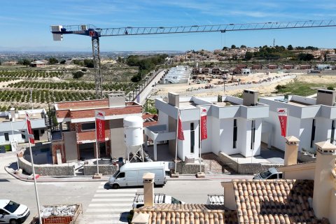 Kaupunkipientalo myytävänä Algorfa, Alicante, Espanja, 3 makuuhuonetta, 198 m2 No. 119647 - kuva 15