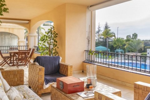 Huoneisto myytävänä Marbella, Malaga, Espanja, 3 makuuhuonetta, 255 m2 No. 133959 - kuva 3