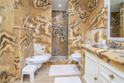 Huoneisto myytävänä Marbella, Malaga, Espanja, 3 makuuhuonetta, 255 m2 No. 133959 - kuva 17
