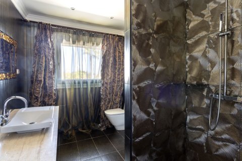 Villa zum Verkauf Benahavis, Malaga, Spanien 5 Schlafzimmer, 625 m2 Nr. 133960 - Foto 23