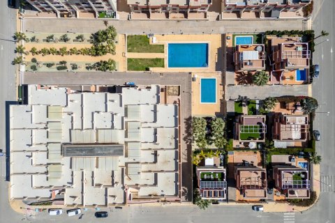 Lägenhet till salu Cabo Roig, Alicante, Spanien 2 sovrum, 69 kvm. Nr. 136708 - foto 6