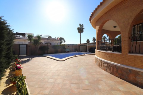 Villa for sale Benijofar, Alicante, Spain 3 bedrooms, 120 sq.m. No. 115756 - photo 23