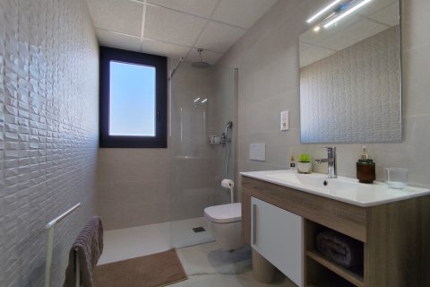 Appartamento in vendita Alicante, Spagna 2 camere da letto, 79 mq. N° 115757 - foto 7