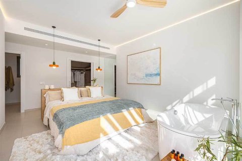 Villa till salu i La Capellania, Malaga, Spanien 3 sovrum, 130 kvm. Nr. 162920 - foto 12