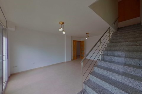 Apartament w Torrelles de Foix, Barcelona, Hiszpania 3 sypialnie, 119 mkw. nr 191479 – zdjęcie 4