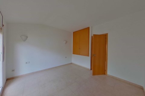 Apartament w Torrelles de Foix, Barcelona, Hiszpania 3 sypialnie, 119 mkw. nr 191479 – zdjęcie 12