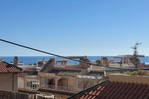 Townhouse for sale in Cabo Cervera-Playa la Mata, Alicante, Spain 2 bedrooms, 75 sq.m. No. 189407 - photo 11