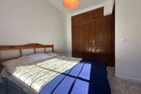 Townhouse for sale in Cabo Cervera-Playa la Mata, Alicante, Spain 2 bedrooms, 75 sq.m. No. 189407 - photo 12