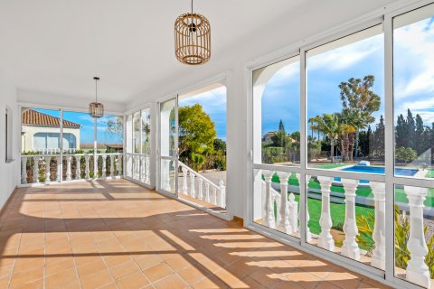 Finca for sale in Dolores, Alicante, Spain 4 bedrooms, 222 sq.m. No. 155366 - photo 8