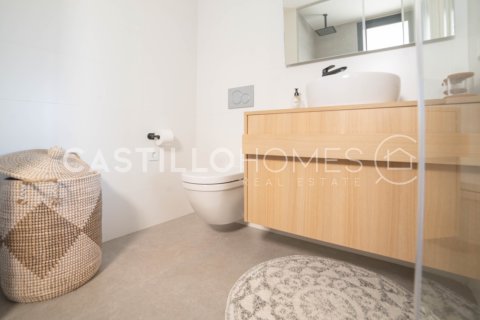 Huoneisto myytävänä Pinar De Campoverde, Alicante, Espanja, 2 makuuhuonetta, 88 m2 No. 155368 - kuva 24