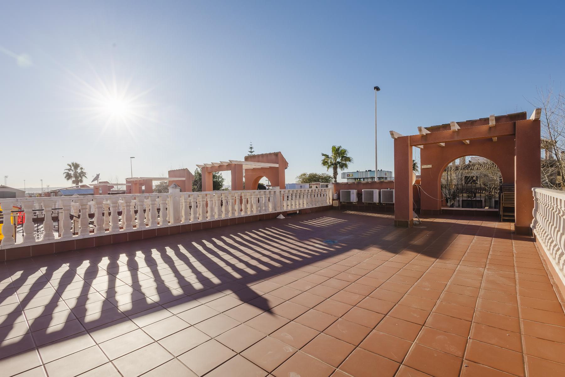 Villa i Torrevieja, Alicante, Spanien 2 sovrum, 79 kvm. Nr. 155367