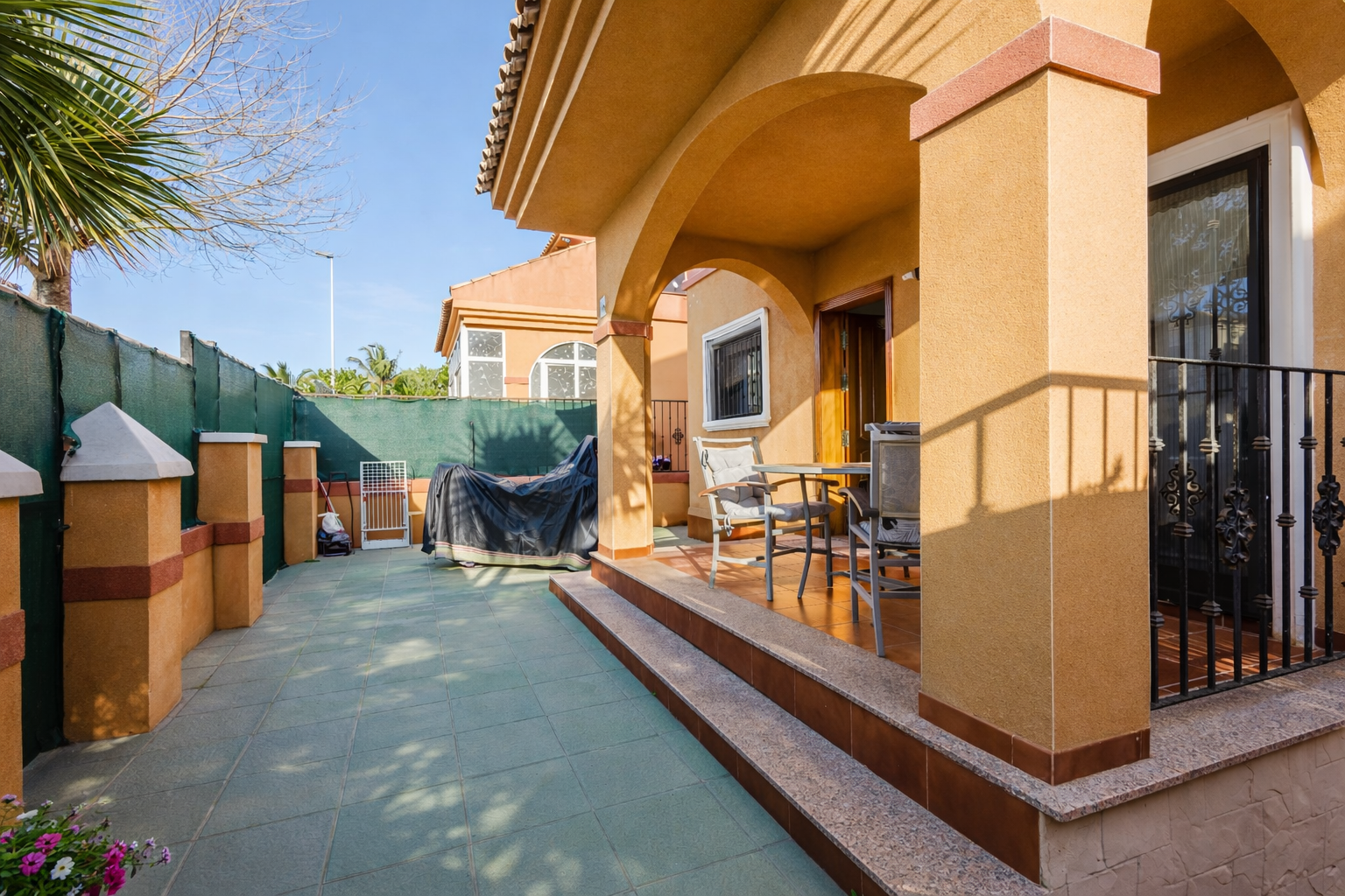 Villa i Torrevieja, Alicante, Spanien 2 sovrum, 79 kvm. Nr. 155367