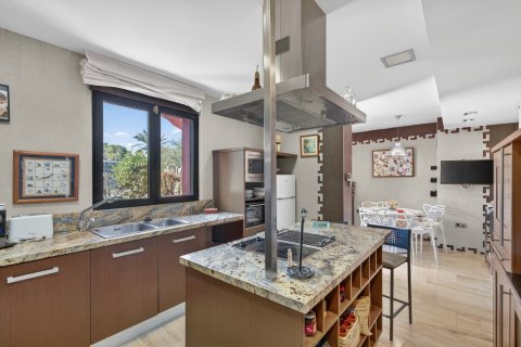 Villa zum Verkauf in Santa Pola, Alicante, Spanien 5 Schlafzimmer, 265 m2 Nr. 155365 - Foto 14