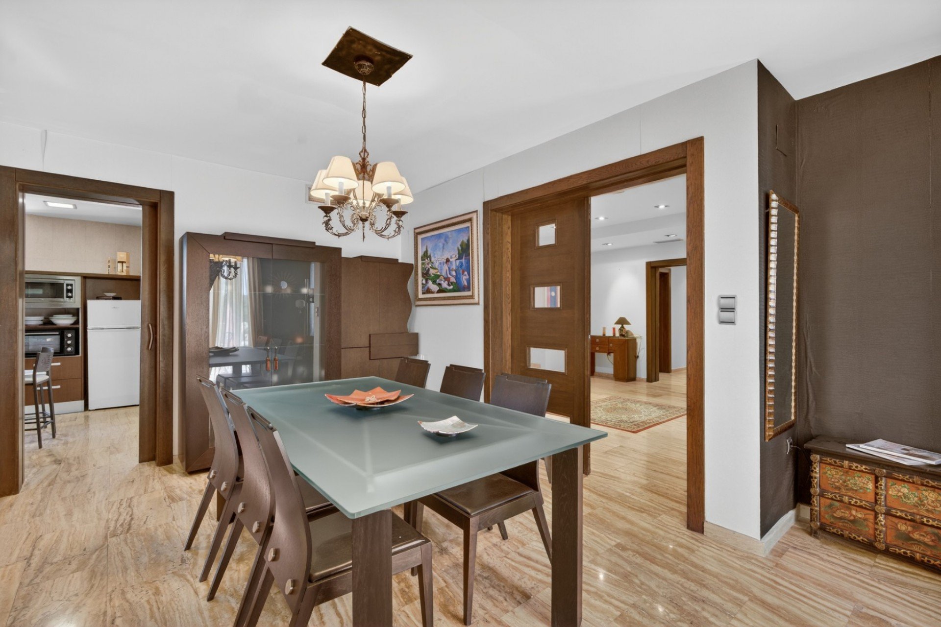 Villa en Santa Pola, Alicante, España 5 dormitorios, 265 m2 No. 155365
