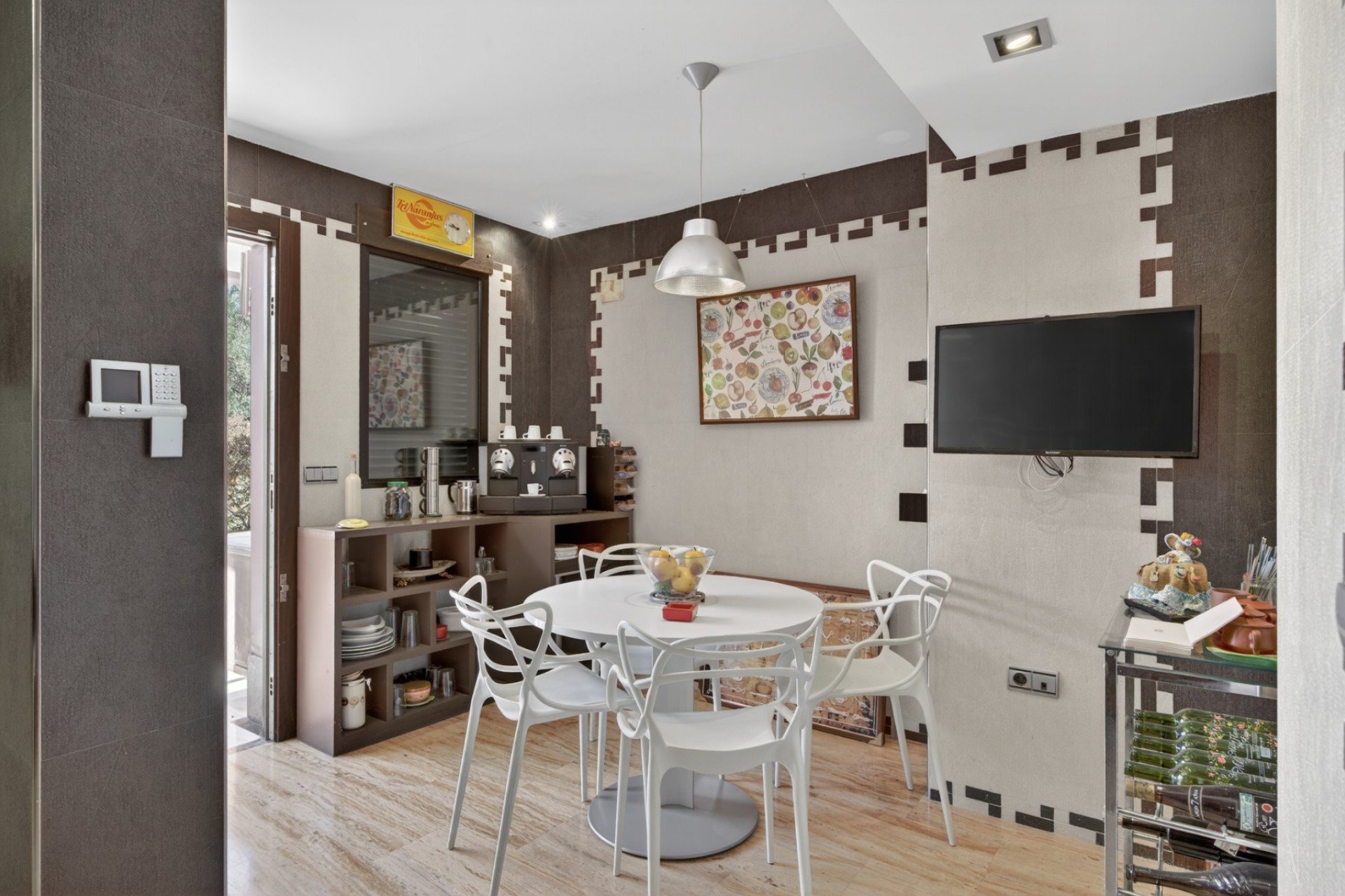 Villa en Santa Pola, Alicante, España 5 dormitorios, 265 m2 No. 155365