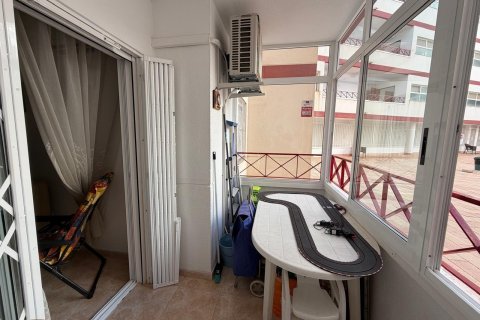 Apartment for sale in Torrevieja, Alicante, Spain 1 bedroom, 43 sq.m. No. 184348 - photo 11
