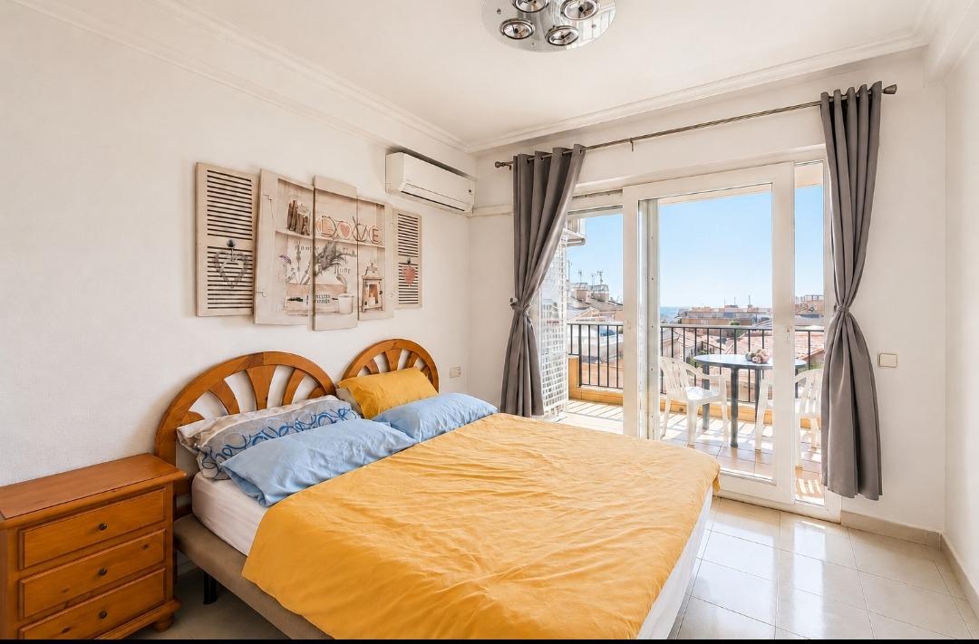 Appartamento a La Mata, Alicante, Spagna 1 camera da letto, 47 mq. N° 184351