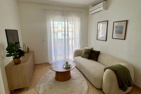 Apartment for sale in Torrevieja, Alicante, Spain 2 bedrooms, 47 sq.m. No. 184345 - photo 5
