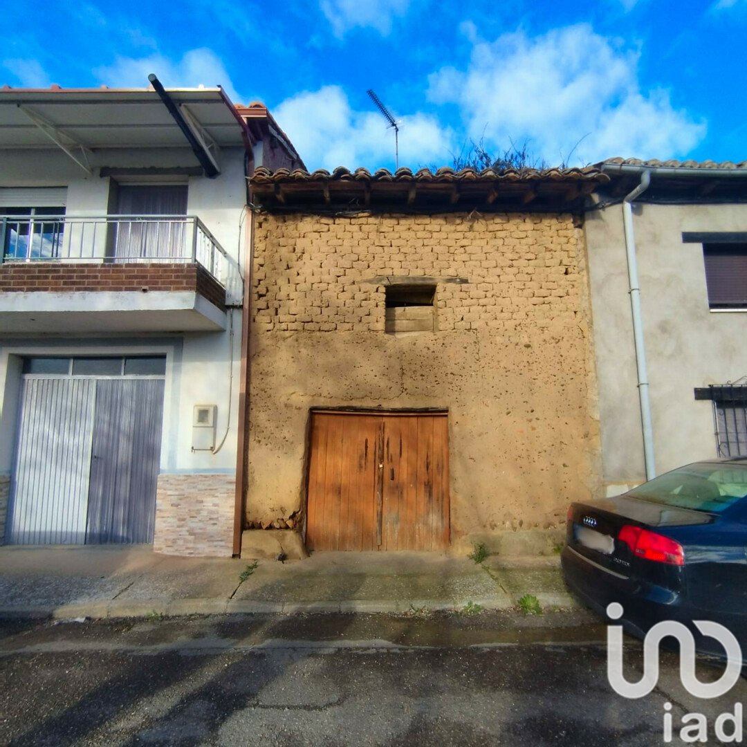Townhouse in Villanueva De Las Manzanas, Leon, Spain 2 bedrooms, 163 sq.m. No. 186178